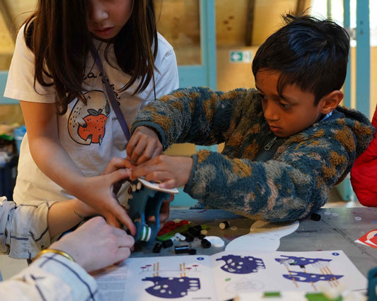 Bouwpakket maat L. Groepsgrootte: t/m 20 kinderen